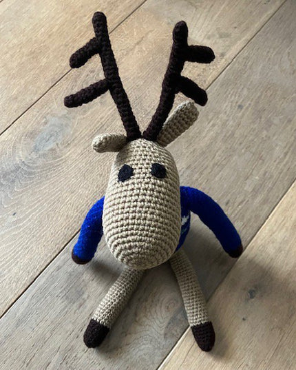 Luna-Leena rendier met coltrui blauw - 100% zachte wol - hand gehaakt in Nepal