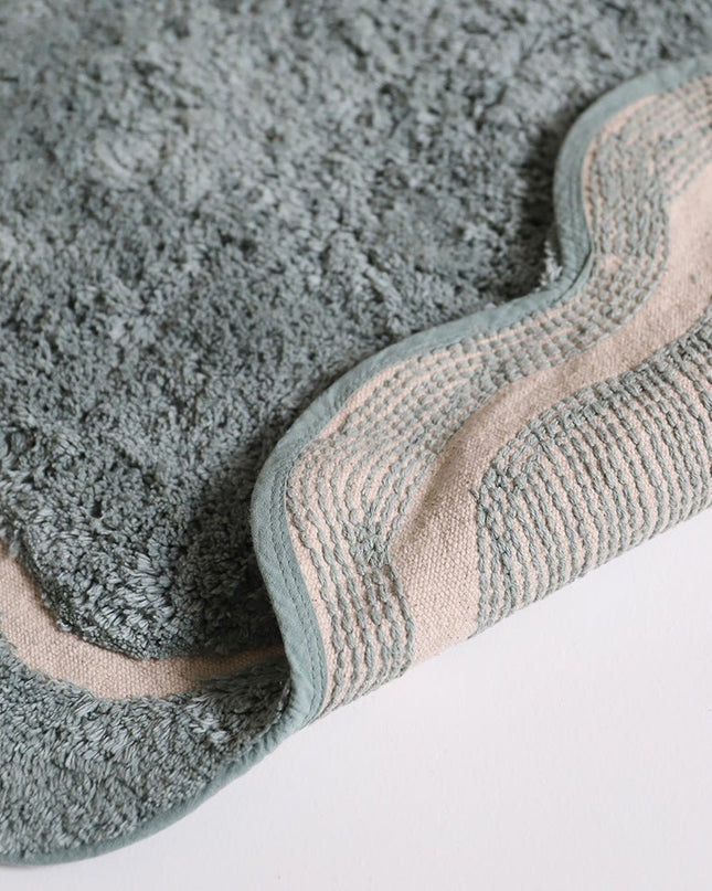 Zoete April Aqua – Wasbaar Ronde Katoenen Kinderkleed vloerkleed