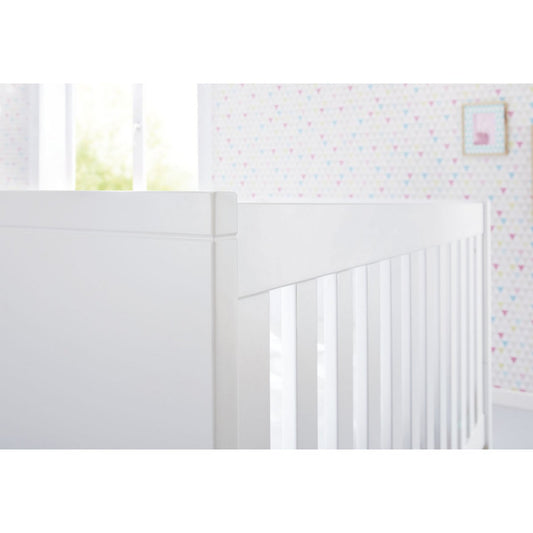 Startset 'Riva' extra breed groot, incl. wandplank4 delen: ledikant, extra brede commode, grote kledingkast, wandplank