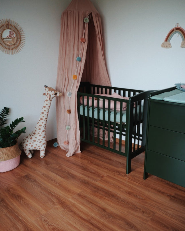 YappyQu crib, light gray